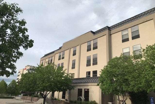 Hotel Baymont By Wyndham Thornton Exterior foto