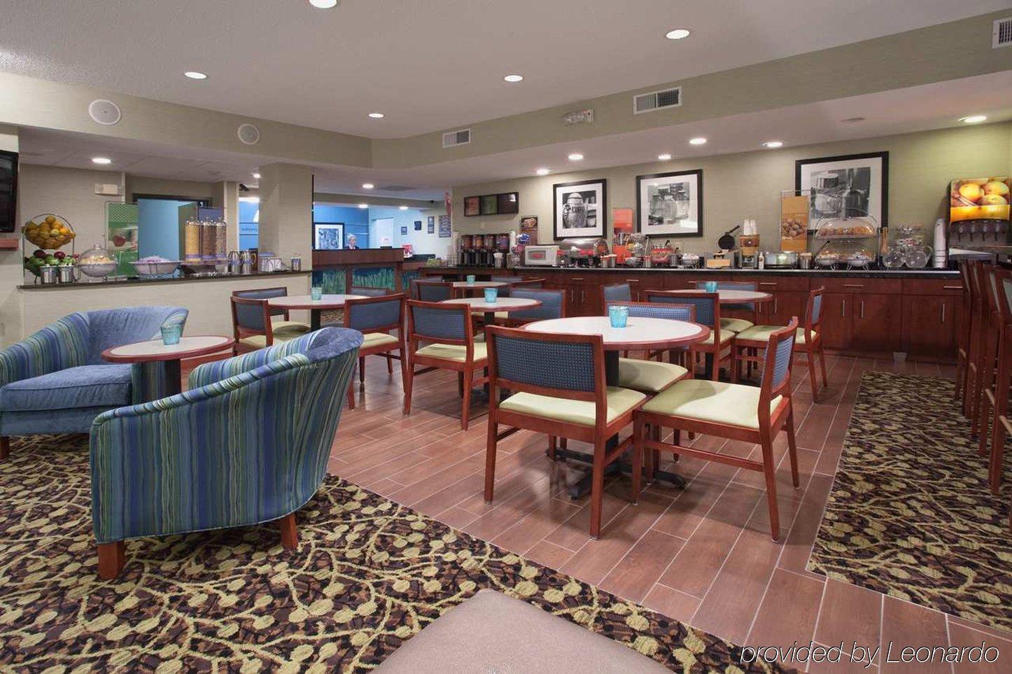 Hotel Baymont By Wyndham Thornton Exterior foto